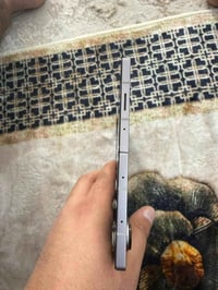 Zfold 6 256  للبيع 07722452836