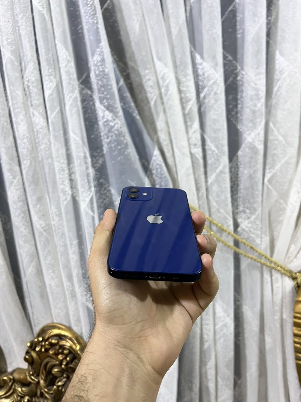 ايفون 12 العادي
مبدله شاشه اصليه 

ذاكرته 128

بطاريته اصليه %87

المكان - بصره 

السعر 300 وبي مجال بسيط.  
تواصل واتساب او اتصال ع هاذ الرقم 🔽
***********
