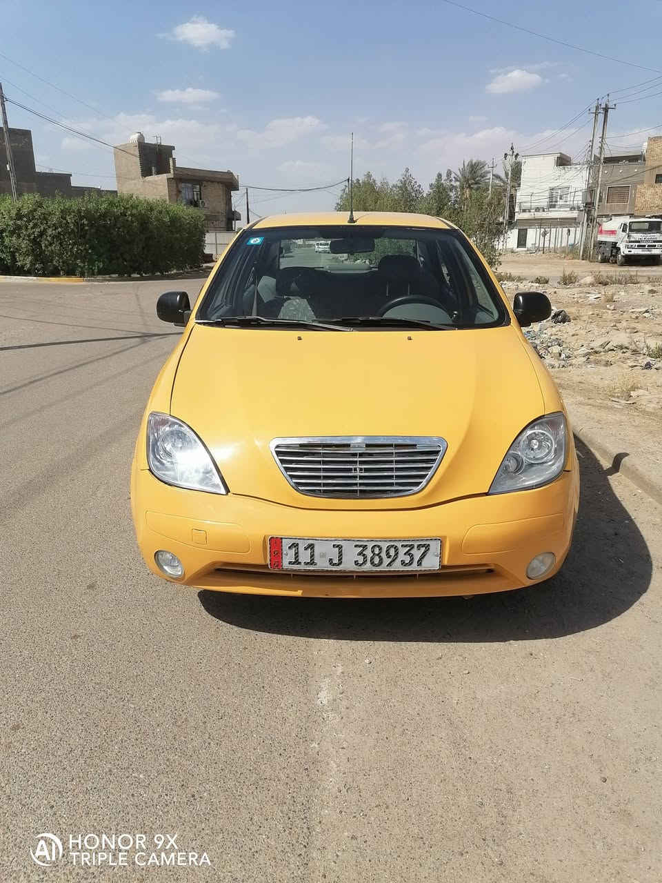 طيبة جديدة مال بيت مامشتغلة تكسي. كير مكينة جدد لا تبخير لا تنقيص. صدر امامي خلفي جديد. تخم تاير جديد.. نطخت بدلنة بنيد جديد شركة. سيارة ترايهة يخبل خرسة. منظومة تبريد جديدة كاملة. أرقام نكليزية مصفرة هيئة وغرامات. السعر ٣٢$ مكان البياع الشهداء. ***********
