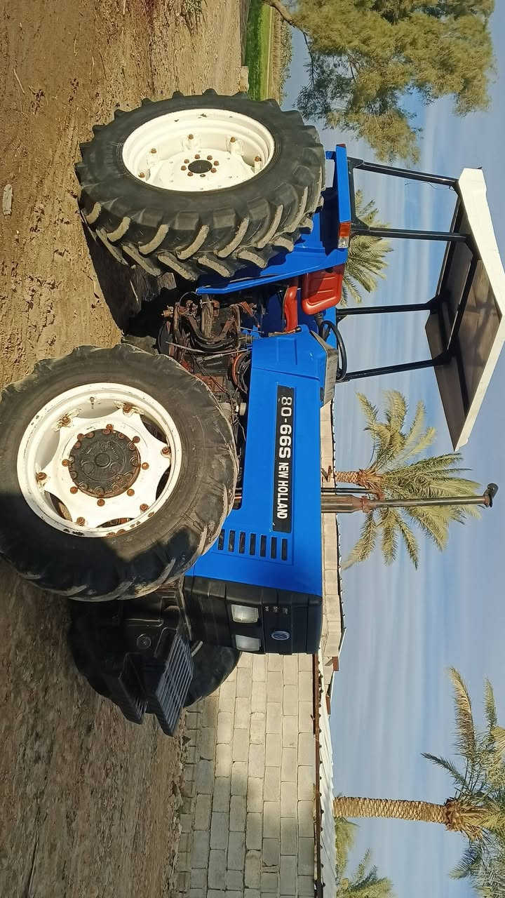 سلام عليكم مكينه نيوهولند  دبل بلادي موديل 2003 مصبوقه صبق درجه اوله مكفوله بس لكير مفتوح مكان بغداد سعرهه 26 ل موشراي ليتعبني 
*********** ***********
