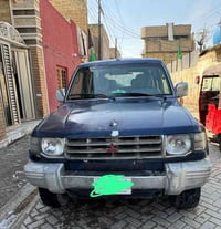 ادوات ادوات كالوبر باجيرو للبيع  موديل 1997 السياره كير ومكينه بلاديات...