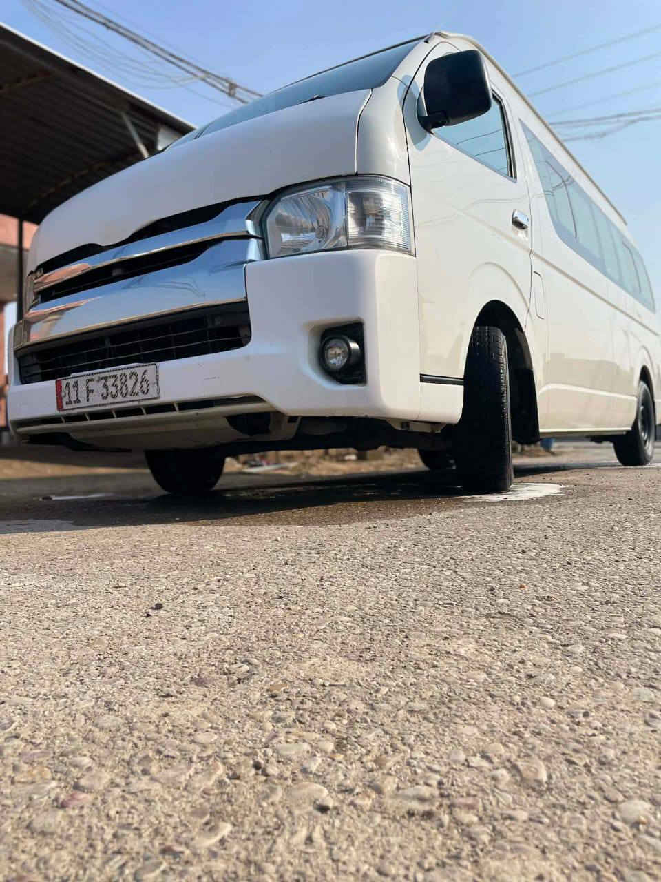 السلام عليكم للبيع هايسة موديل 2016 مكان سيارة بغداد السعر 285 ورقة هاتف ***********
