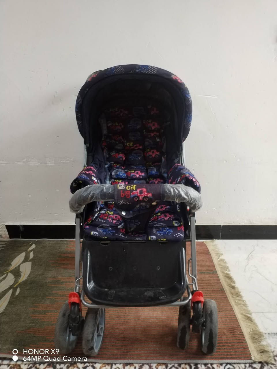 عربه اطفال السعر 30 توصلك للباب
***********
