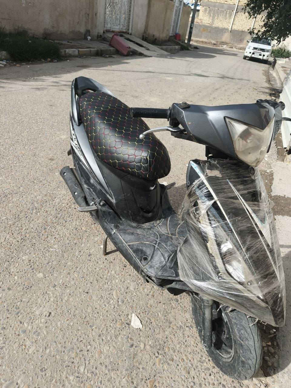 سلام عليكم دراجه البيع كامكو،مكفووله سعر 300 وحلوه مكان شركه  رقم ‏‪***********‬‏ مكلف بل نشر
