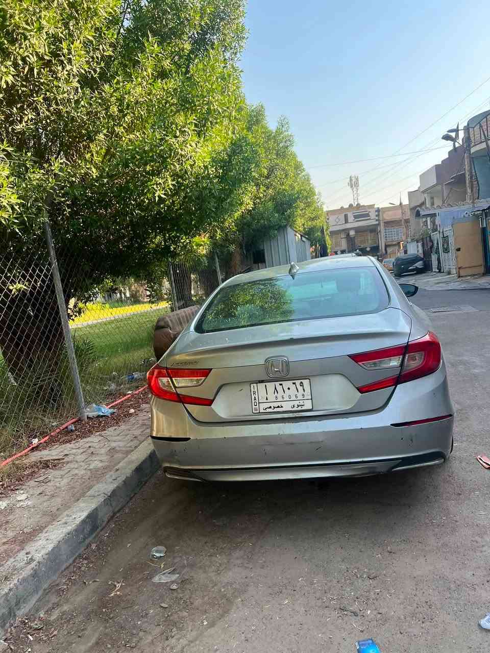 السلام عليكم للبيع هوندا اكورد 2018 ماشية 195 الف ابيع صبغ حزام كير محرك جديد شادهن   رقم موصل تتحىل بغداد  السعر 90 و بيه مجال المكان بغداد حي اور الرقم ***********
