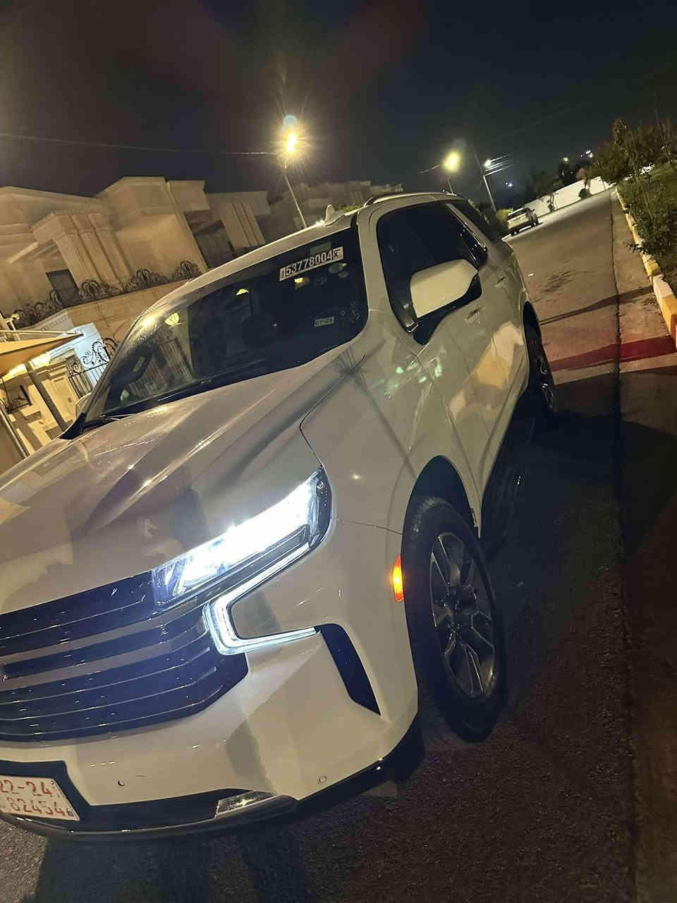 ‎سلام عليك اخوان.  للبيع 🧿
Tahoe   2023   LT 1 
‎موديل    2023
‎سيارة  ماشي حقيق     18000  mil
الضرر جانبي تبديل بابين 
ايربلك فقط جانبي
‎   مواصفات     فول   LT  1
‎محرك  8  سلندر  مرغوب    5.3
‎ دبل اكسل    4*4
‎سندوك شفط
‎سماعات نوع  bose
‎5   كاميرة
‎رادار
‎كشنات   هزة
‎كشنات  حار  و ميموري  جلد
‎تشغيل عن بعد 
شاشة كبير
‎لايتات زينون متحرك 
‎حساس 360
‎سيارة  موجوده في  الموصل    رقم   كاتي      ترقيم شمالي          
 سعر  405 🔥🔥🔥
مكان سيارة موصل  
‎  فايبر. و وتساب.    
***********
