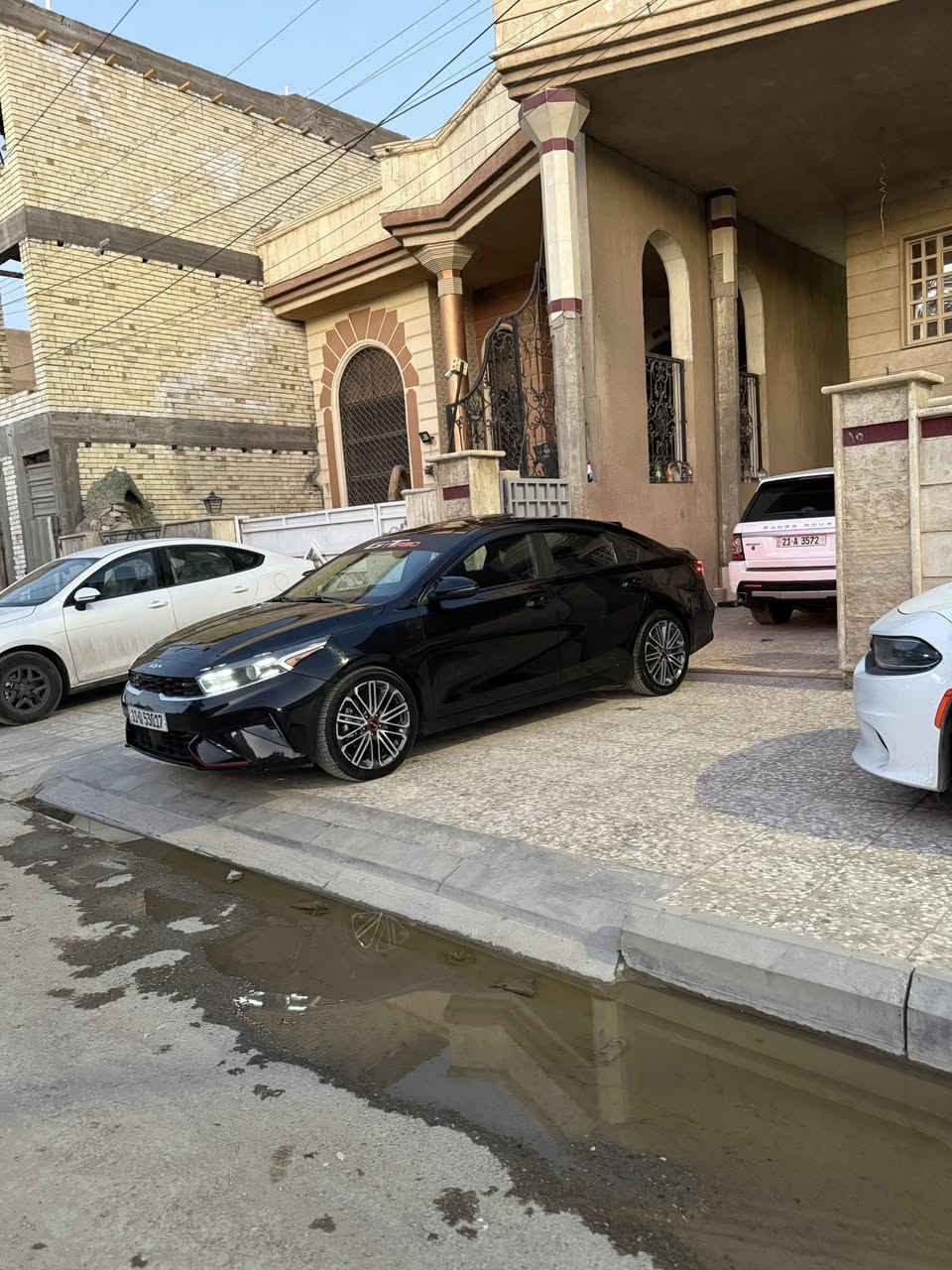 السلام عليكم شباب من رخصت اخونا الادمن المحترم عندي هاي الفورتي 2023 GT لاين فوول للاخير ماشيه 21 ميل حادثها مرفق بصور السيارة كلش جديده بمعنى الكلمه كير رياضي DCT دبل كلج 7 نمر مكينه 1600 تيربو 20h1p فتحة كشنات جلد حار بارد رادار امامي او جانبي ويل 17 جيتي فول عغرضها 148 او بيها مجال مكاني بغداد حي القاهرة ***********
