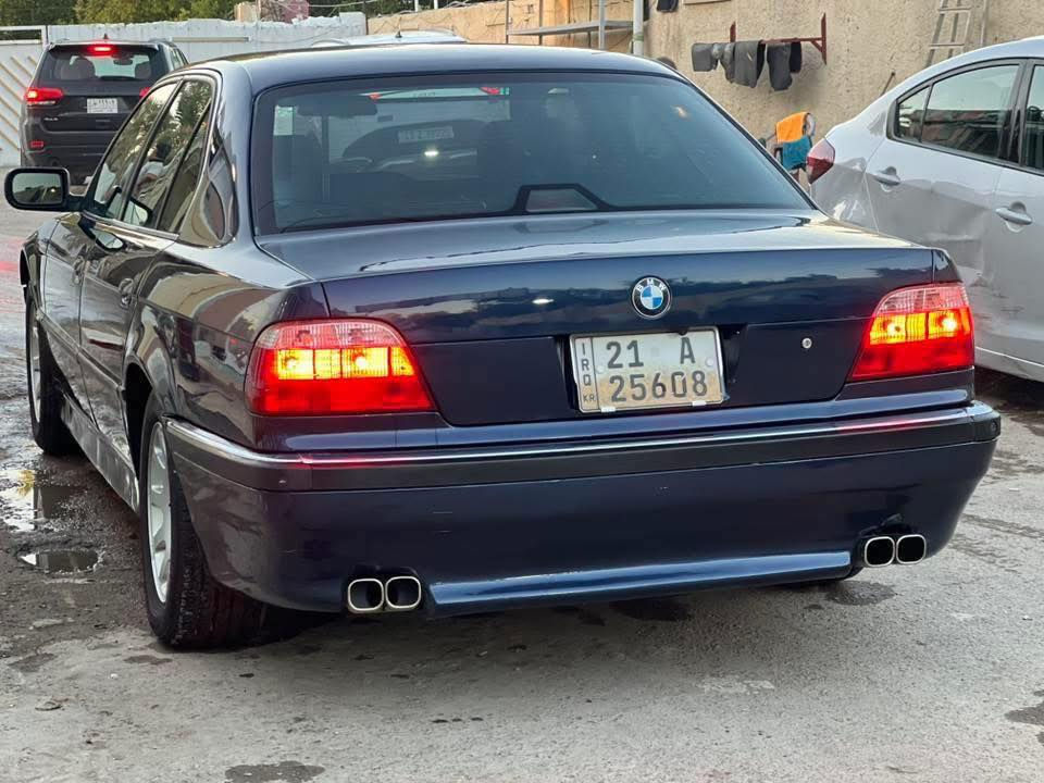 بي ام خفاش 728 6 سلندر موديل 1998 محدث بجم 2000 كامله كله جديد صبغه جديد عام بأسمي رقم سليمانيه تحويل ثاني يوم او وكاله 
عنواني ناصريه 
سعرها 100 وبيها مجال 
***********
