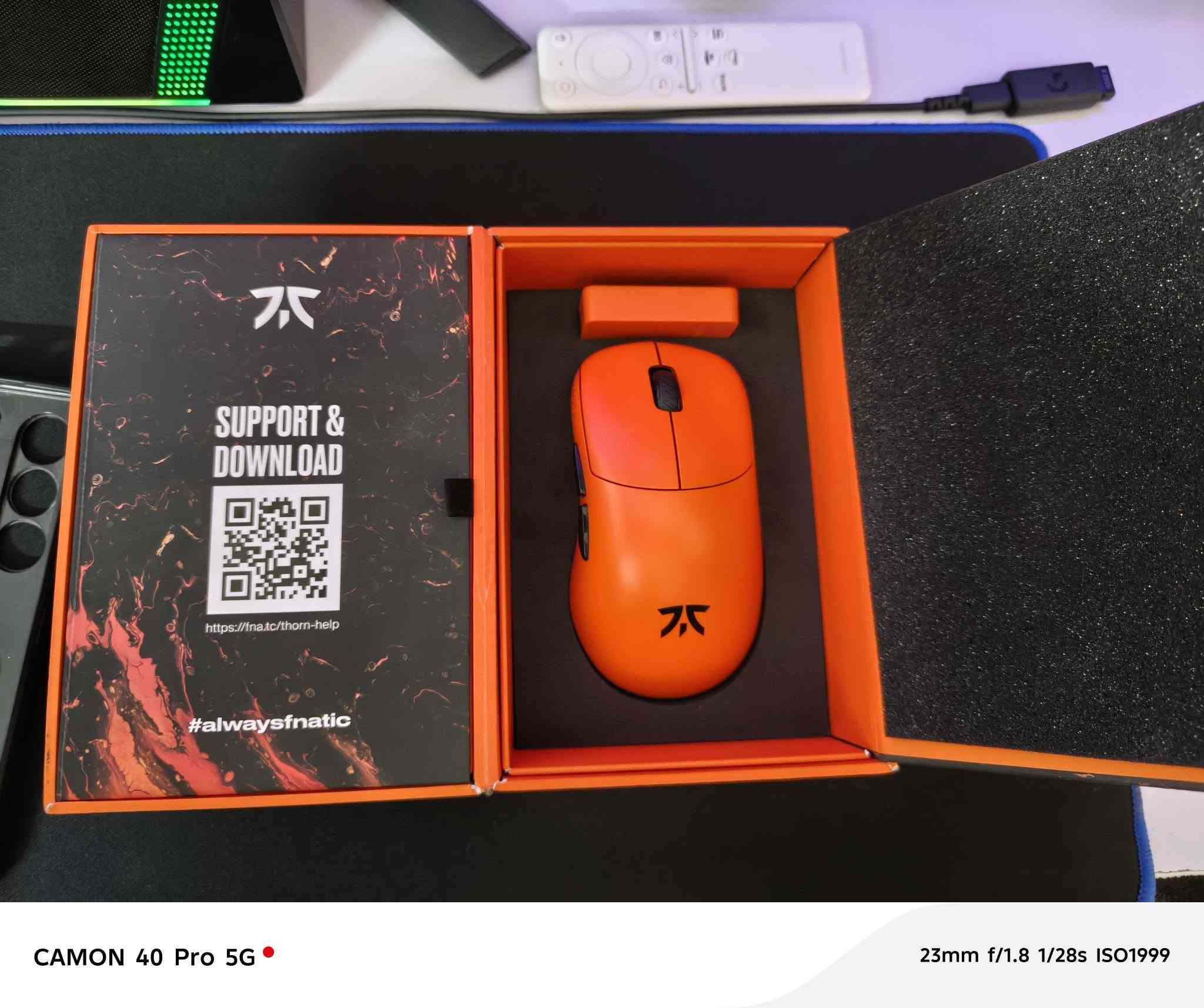 (Fnatic THORN Wireless Gaming Mouse) مراوس ب Stream Deck
• الموديل: THORN
• النوع: ماوس ألعاب لاسلكي
• الوزن: حوالي 52 غرام (خفيف جدًا)
• المستشعر: PixArt PAW3395
• الدقة (DPI): لحد 26000 DPI
• سرعة التتبع: 650 IPS
• التسارع: 50G
• معدل الاستجابة: 4000Hz (4K Polling Rate)
• الاتصال:
– Wireless 2.4GHz
– USB (سلكي أثناء الشحن)
• عمر البطارية: يوصل لحد 80 ساعة
• الأزرار: 6 أزرار قابلة للبرمجة
• السويتشات: Kailh GM 8.0
• التصميم: مريح (Ergonomic)
• اللون: برتقالي
• الحالة: جيد
المحتويات:
• الماوس
• الدونگل
• كيبل
• العلبة الأصلية


**إذا كنت صاحب هذا الإعلان وتريد حذفه لأي سبب، رجاءا أرسل رسالة إلى الدعم الفني**