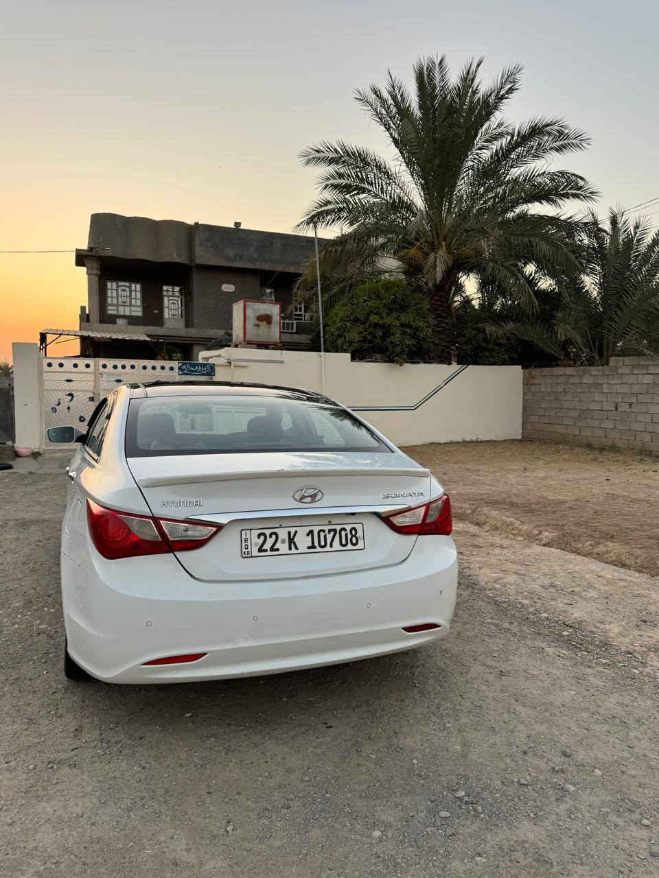 سوناتا 2011 فول مواصفات عده البصمه بسمي شرط التحويل ما ناقصه شي  ***********
