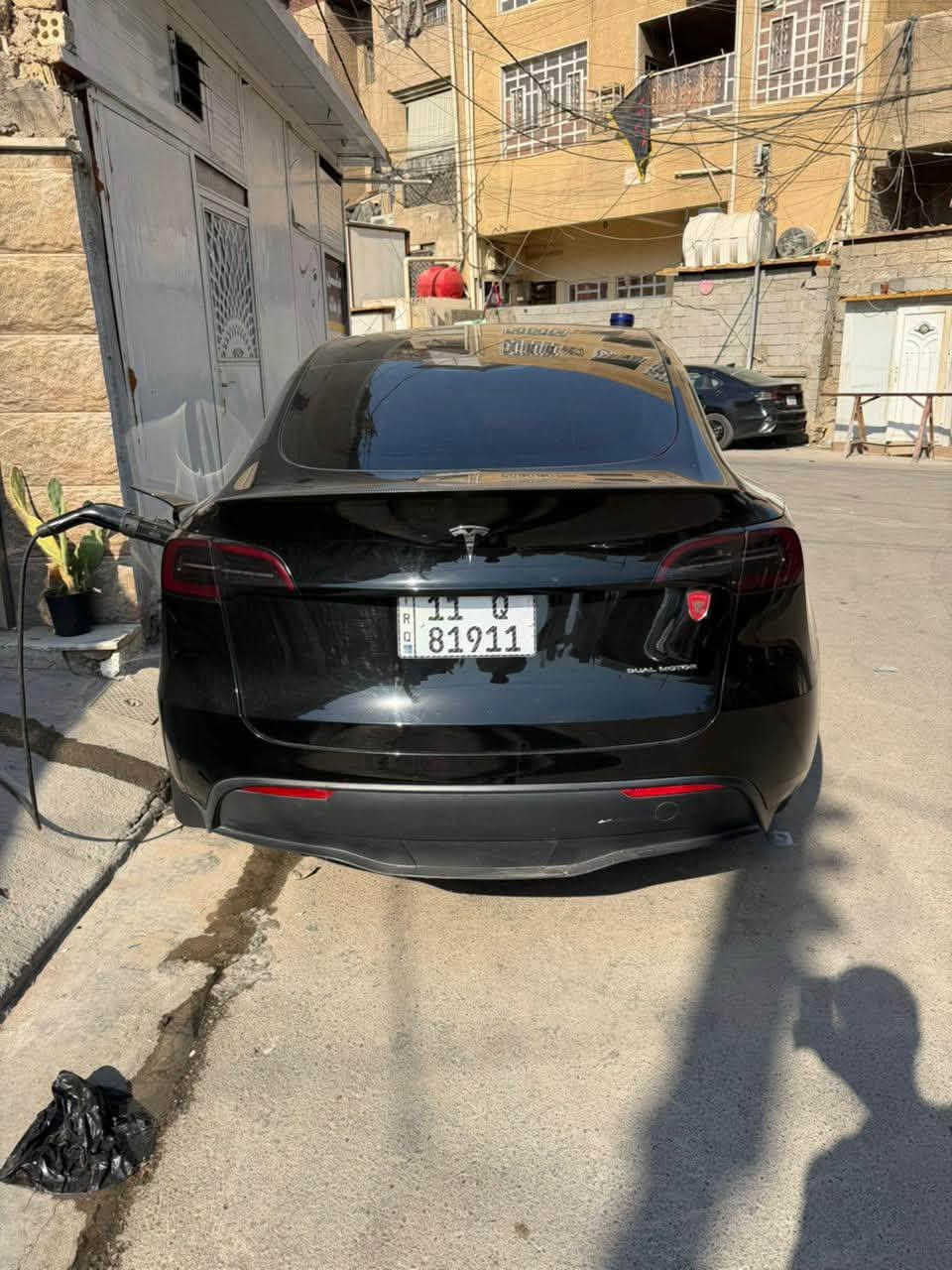السلام عليكم 
تسلا موديل y 2023 لونج رينج دبل ماطور 
السياره اونلاين وكلش نضيفه 
ماشيه 39 الف كيلو متر 
اخر تحديث 
حادثها فقط جاملغ سرقه ورصعه بسيطه بالبنيد بدون دواخل 
للمراوس فقط مع اكورد 2025 
للاستفسار ***********
