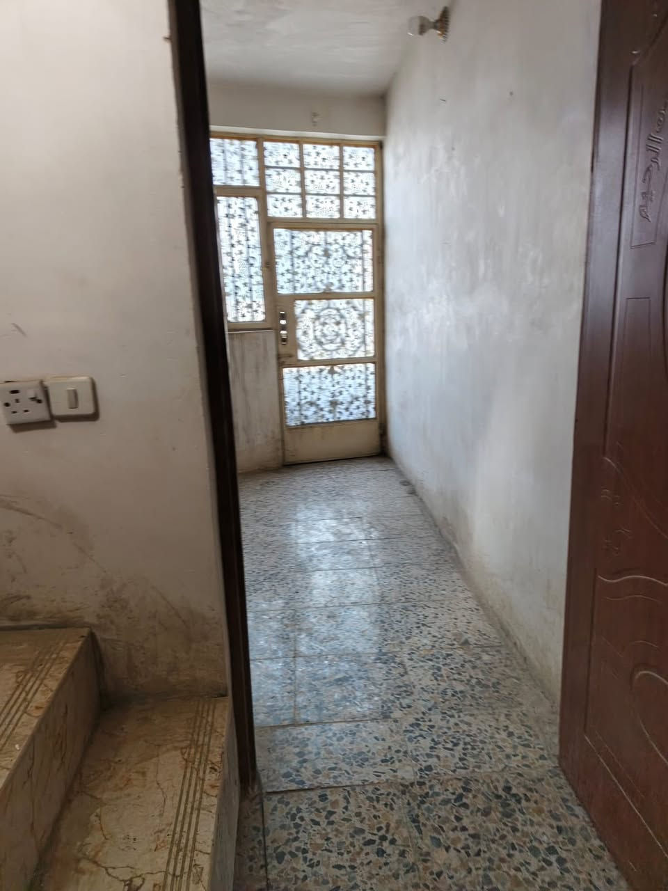 بيت بل شعب سوق الصبح المساحة 40 متر واقع حال 42متر رقم ***********
