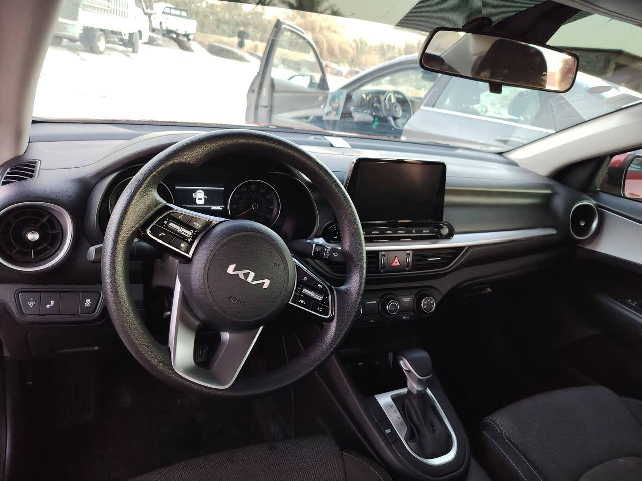 للبيع
فورتي 2024 مرقم مثنى معوقين وكاله عامه من المالك
الضرر تبديل جاملغ فقط وبدون عابر
محرك2000 دوش
السعر 145# بيه مجال
للاستفسار الأتصال ***********
