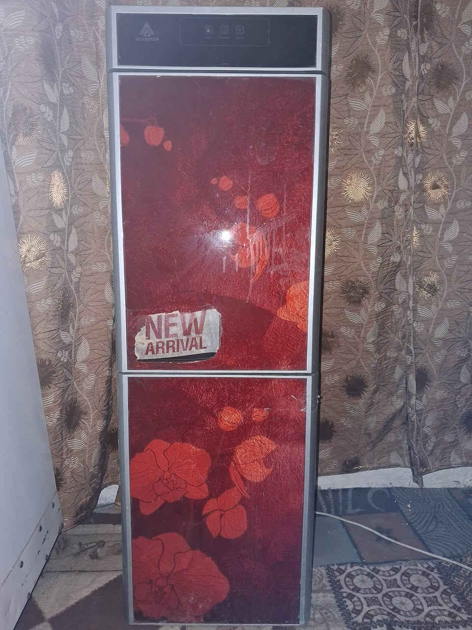 السلام عليكم ثلاجه اوبراد شغالات شرط الفحص مكان حله ابي غرق رقمي ***********
