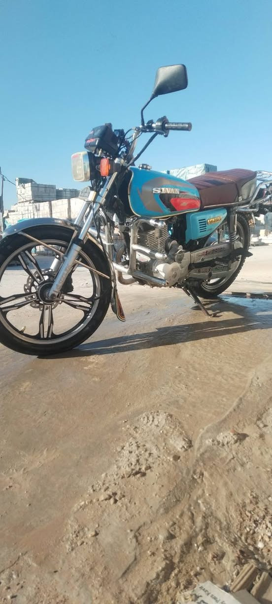 السلام وعليكم موطور يراني كامل شغال ونضافه البيع ***********  السعر 550 وبي مجال
