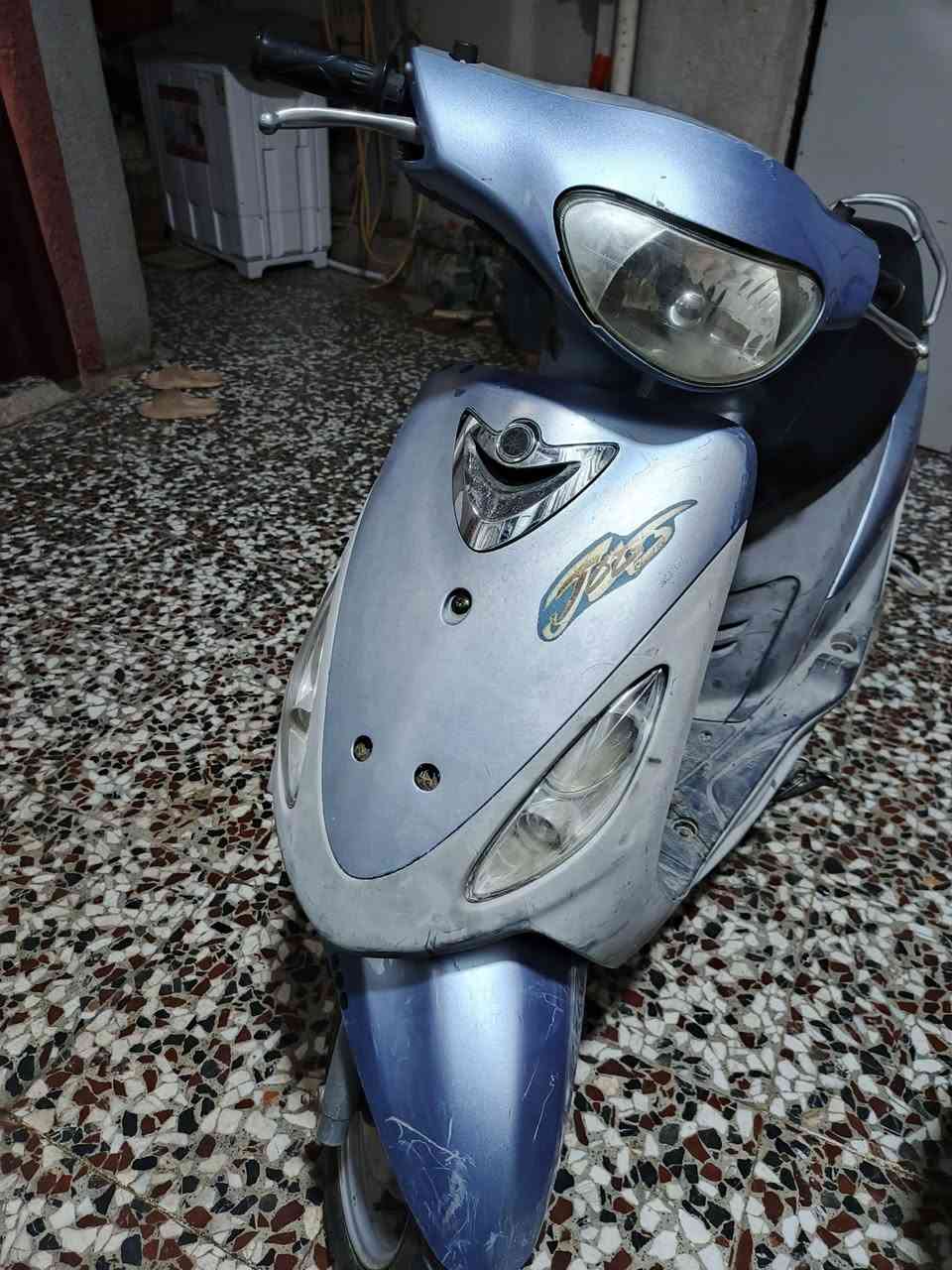 ماكس منغولي نفس النظافه بالصوره وانضف دراجه ما بيها اي نقص كلها شغاله السعر ٥٥٠ هندر سلف مشي شلعه خير من الله ما بي ما متواجد ع الخاص مكاني حي الشاوي حله رقم موبايل ***********
