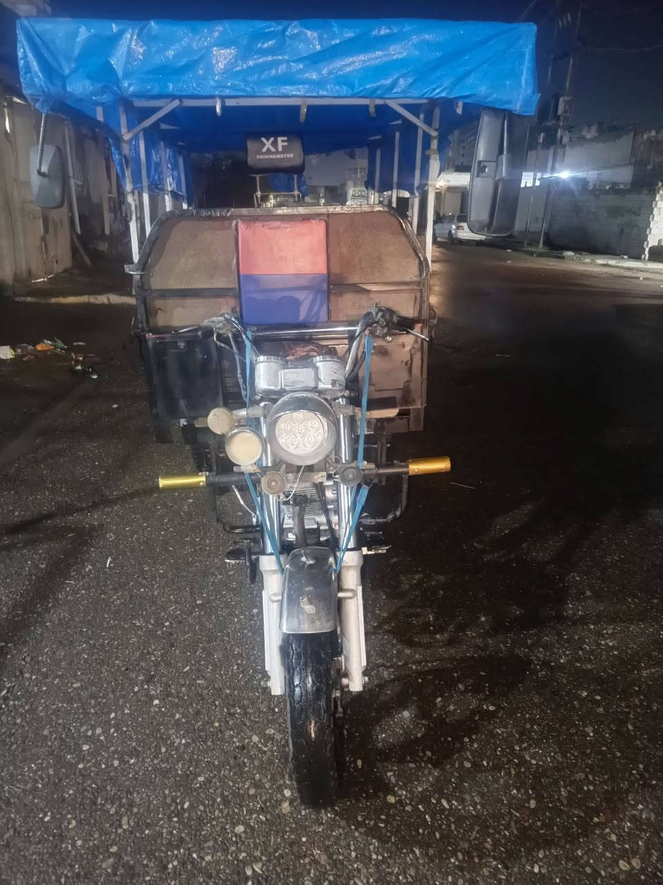 ستوته للبيع موديل 19 منفيس موجود فحل عالي شغال كامل بودي قلاب جنج كامل سعر مليون او 100 بي  مجال شراي اتصل او تعال خاص ***********
