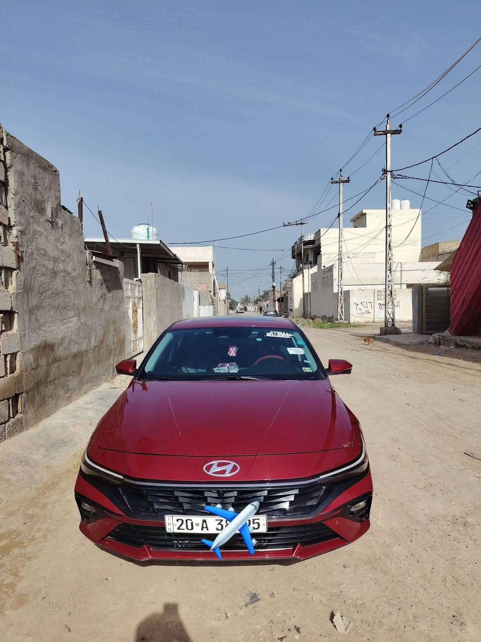 سلام عليكم النترا موديل ٢٤ دخول جديد ترقمت جديد دياله السياره فول مواصفات لمتتد أعله فئه بل النترا حادث السياره جدا بسيط ايرباكات سليمه وصور الحادث بل منشور 
السياره فتحه وبصمه واربع كامرات شاشه لمس كشنات جلد تحكم ستيرن جهتين نقطه عمياء وبعد هواي مواصفات بيها السياره للبيع 175 وبيها مجال بسيط ***********
