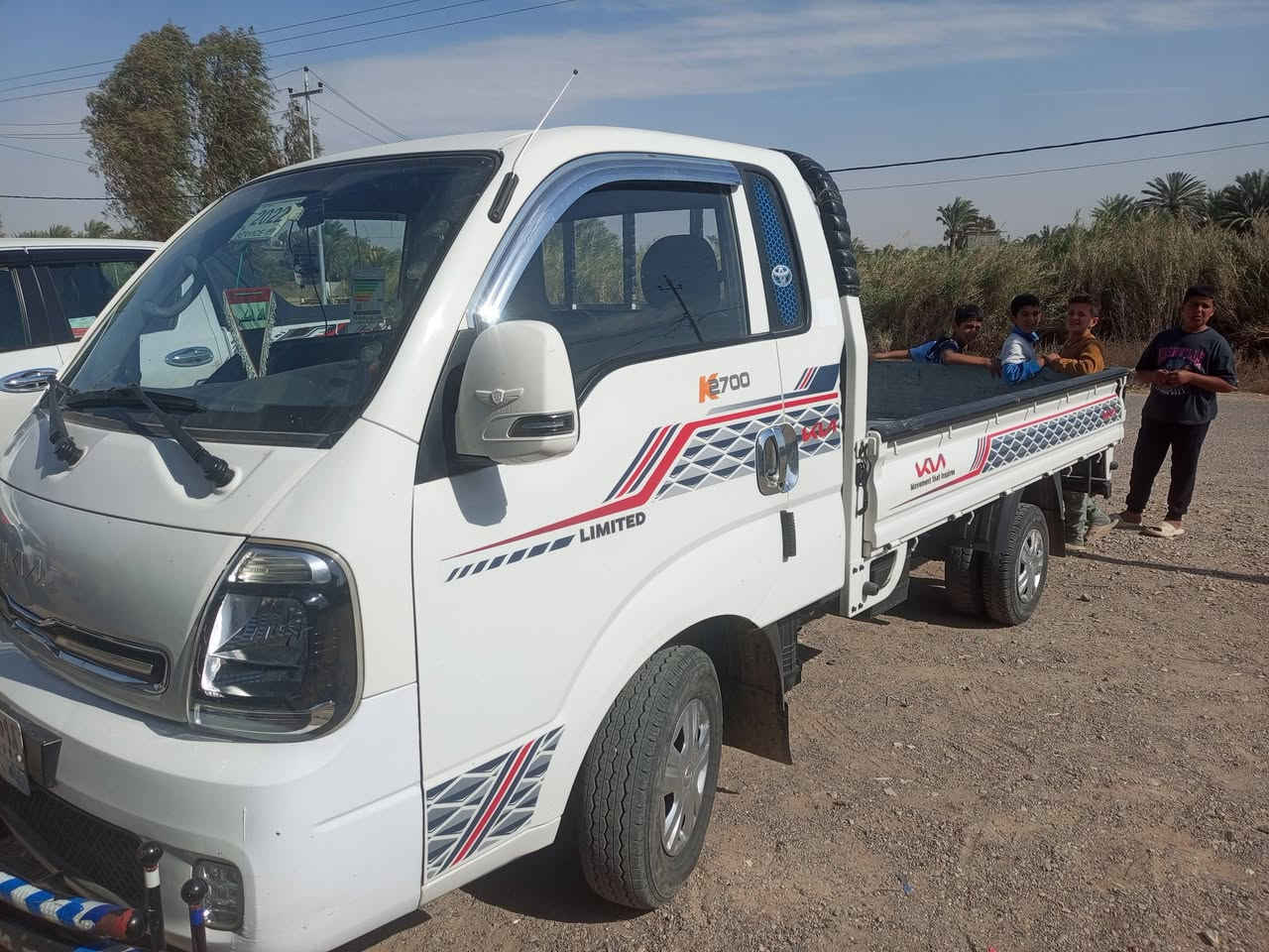 كيا 2022 ماشيه 90
رقم بغداد 
***********
