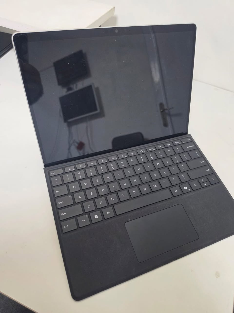 🔥 Surface pro 9 🔥

I5-12th gen
16gb
256gb


**إذا كنت صاحب هذا الإعلان وتريد حذفه لأي سبب، رجاءا أرسل رسالة إلى الدعم الفني**