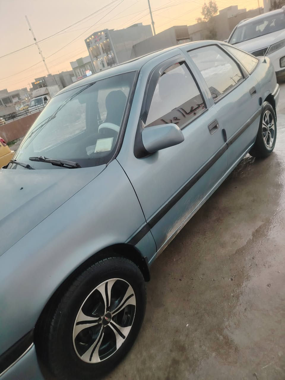 اوبل فكترا موديل 93 حجم 18 
فقط بخ جماليه
سياره متصرف عليها ولا شي
طخم كلو جديد
محرك شرط 
ويلاكب
رقم مصطره نينوئ
كاربون ماستر
مكاني الجانب الايسر حي الانتصار
السعر 43 مجال بسيط
للتواصل والاستفسار الاتصال ***********
***********
