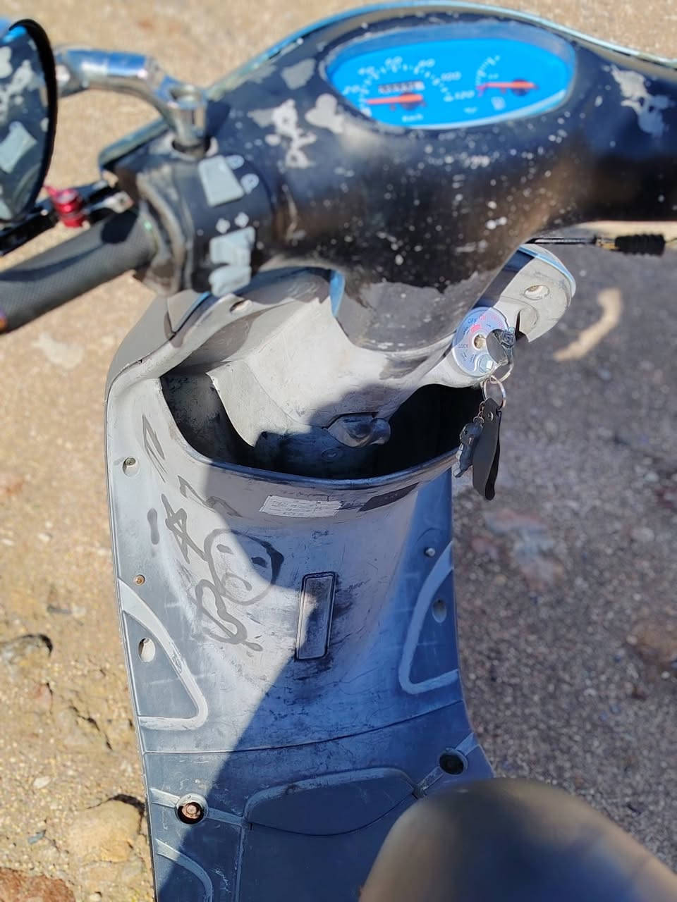 السلام عليكم ماكس منغولي كفاله مامفتوحه ون مايعجبك افحص دراجه نضيفه الله شاهد نكره سلف كلها بلاديه بس الكفرات جدد مبدلات صالنصه جديده اف ام دراجه كلها شغاله تايرات جدد باله ربع معايزه مكانه دوانيه اهل الشط وهذا رقمي خاص مامتواجد ***********
