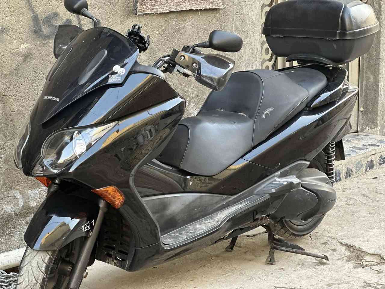 للبيع جديدة رمبة صار 15 يوم من اخذته وماطالعة الدراجة مكاني بغداد فول الدراجة ***********
