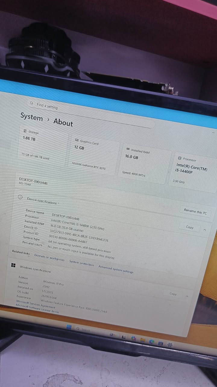السلام عليكم
تجميعا مستعمل
ضمان اسبوع
I5 14400F
MB B760 MSI DDR5
RAM 16 6000HZ DDR5
DEEP COOL 240MM
RTX 4070 12GB ZOTAC
M.2 SSD 2TB 
PSU 750 W BRONZE
CASE MASS M12
السعر 1,600,000 قفل
مكتب m.k للحاسبات بغداد العطيفية 
***********

