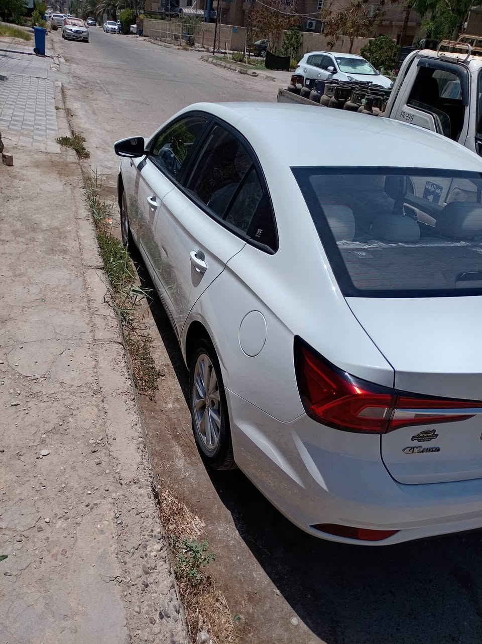 MG5
للبيع موديل ٢٤
ماشيه ٥٢ الف
سياره مكفوله من صبغ عدا
شخط بالباب خلف سايق
سياره مانقصه اي شي
مكانه بغداد حي جهاد
للاتصال ***********

