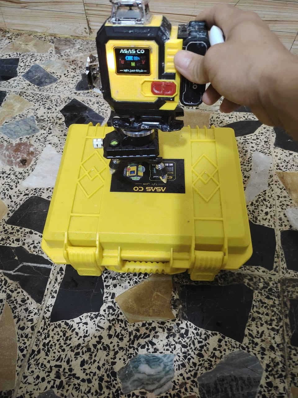 السلام عليكم ليزر للبيع حسن داوود نظيف اخو الجديد تحكم من بعيد على الريمون اربع  اتجاهات خط مال اليوزر المكان بغداد الرشاد رقم التلفون *********** سعر 55
