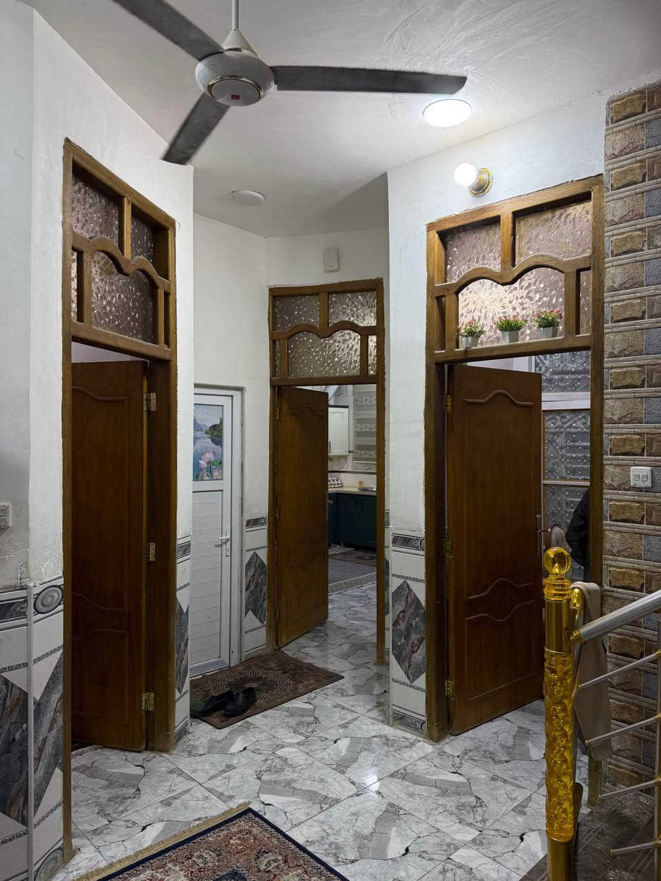 بيت 100متر مربع للبيع بناء حديث طابق ونص في الماجديه داخل فرع مسلك مطلوب اسكان بناء سنه 2023 للاتصال
*********** عمارة, ميسان
