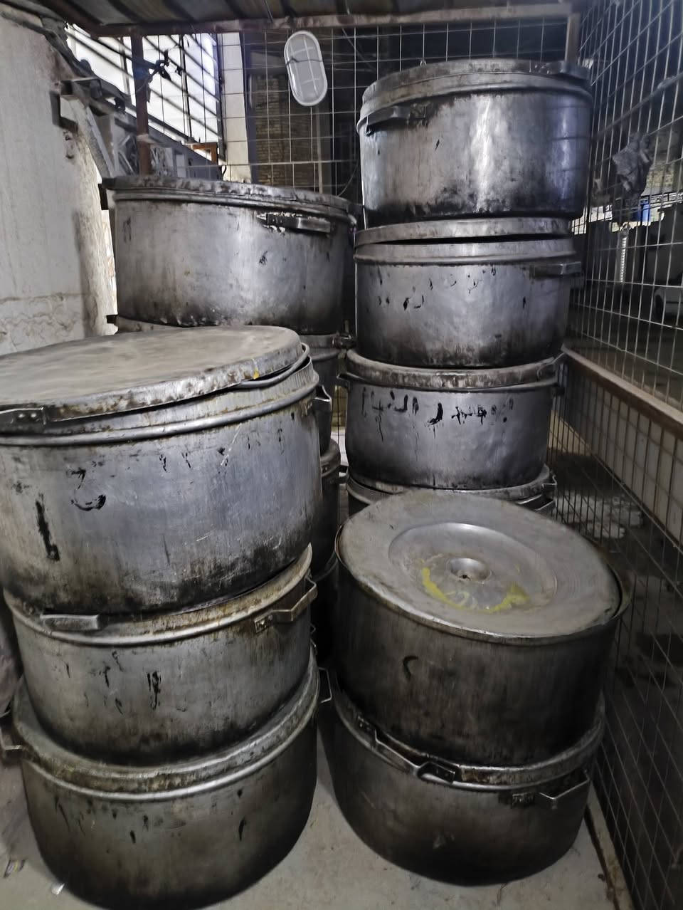 سلام عليكم قزنات وجتوره طباخات زلابيه رقم ***********
