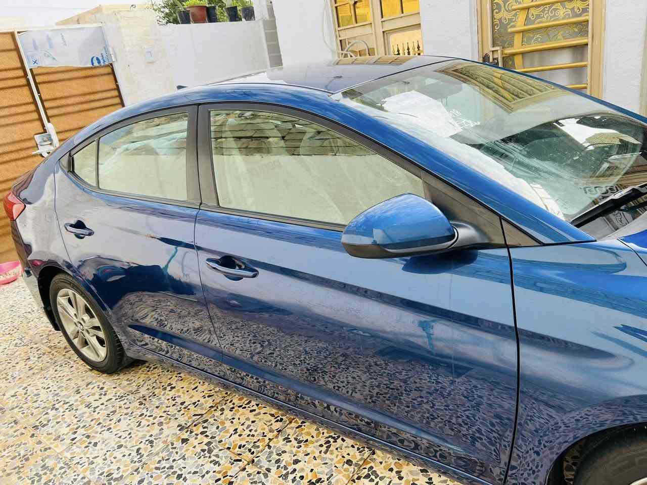 ألانتره للبيع موديل 18 وارد أمريكي بدون حادث سياره نضيفه رقم الجديد  بسمي ماشيه117 مكينه كير حداديه عل وضع شركه سعر 125
 ‭0770 554 4903‬
