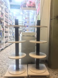 رفوف مستعجل على بيعتهن السعر نهايتهن ٥٠ شراي اتصل يرهمن للعطور للتنضيف...