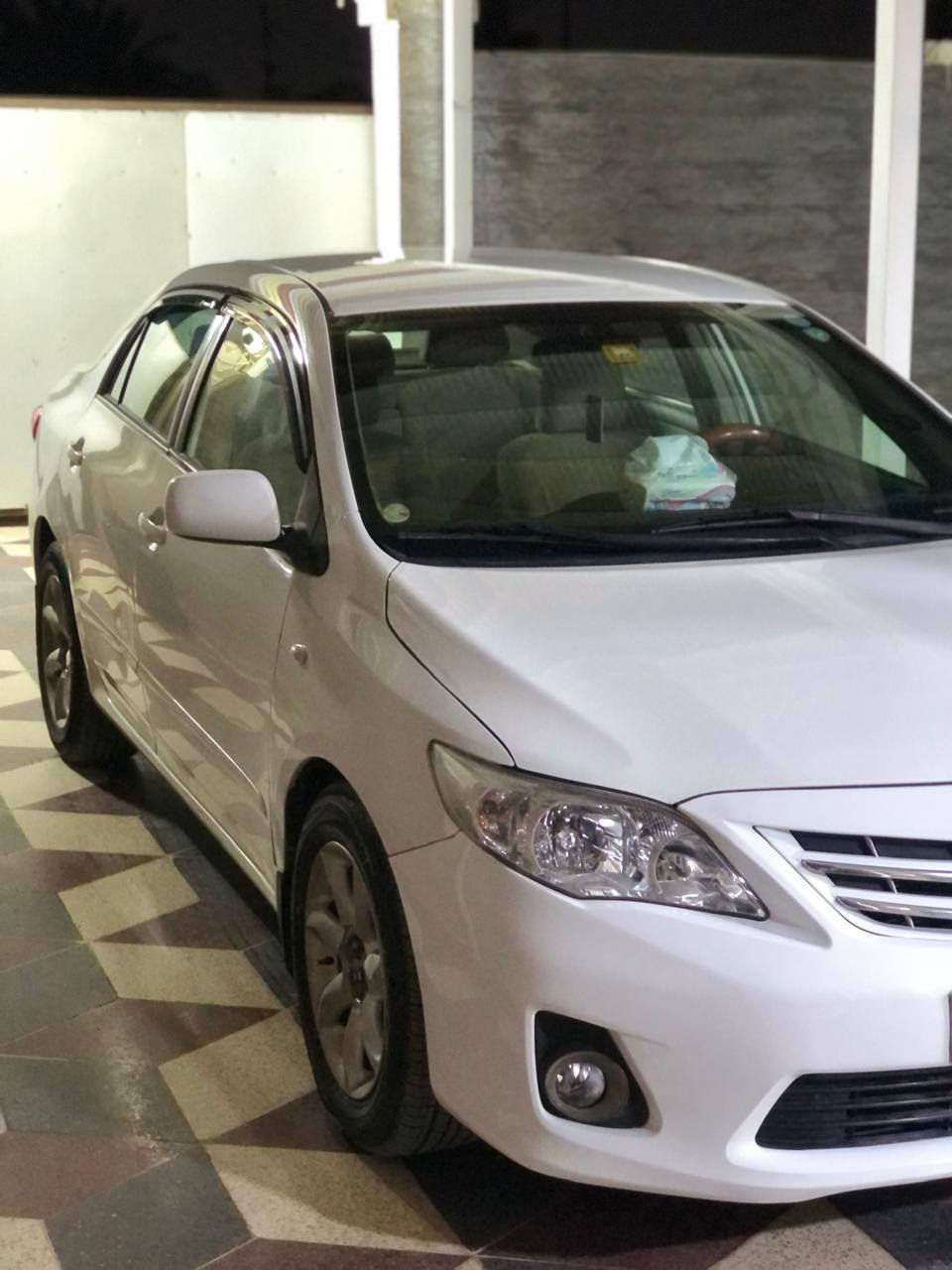 السلام عليكم سياره كورولا موديل 2011 خليجي سياره جاهزه من كل شيء تخم تاير صدر مضبوط محرك جديد السياره جاهزه من كل شيء بيها اربع قطع صبغ بدون دواخل رقم أربيل دولي تحويل ثاني يوم سياره مال جناي سعرها 115 ورقة وبيها مجال بسيط للاتصال شرط التحويل ***********
