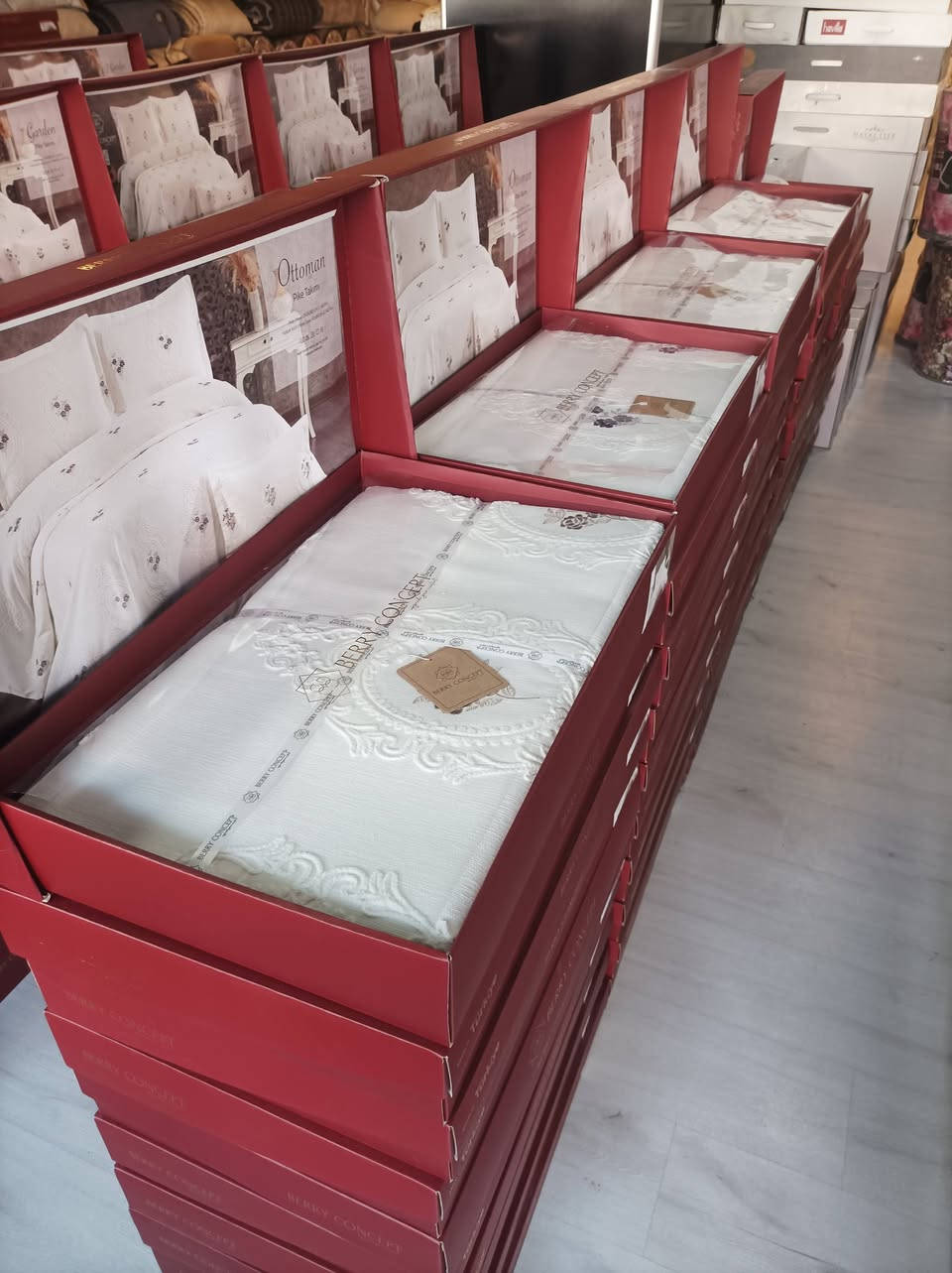 السلام عليكم اخواني الكرام متوفر لدينا كافة تجهيزات المفارش التركية من المصنع مباشره بضائع ذات جودة عالية وبأسعار مناسبة جاهزة للشحن للإطلاع على كافة الموديلات يرجى الاتصال بنا 00905377757380وتس أب أو مسنجر @إشارة #تركيا#العراق#سوريا#ليبيا#,


**إذا كنت صاحب هذا الإعلان وتريد حذفه لأي سبب، رجاءا أرسل رسالة إلى الدعم الفني**