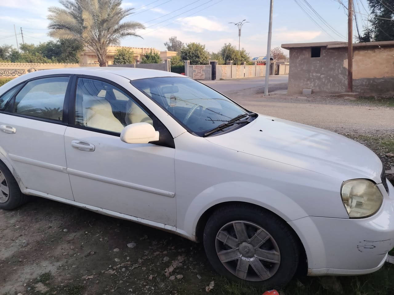 للبيع اوبترا مزاد
٢٠٠٩ يصل قرصها وتباشر بالتسجيل
تتسجل كركوك صاحبها من كركوك
كير محرك شرط
تدفئة
غرفتها جديدة وشاشة تابلت 
السيارة بيها شكم قطعه صبغ بدون ضربة
بيها ملاحظات خفيفة
السعر ٦٠ وبيها مجال قليل
***********
