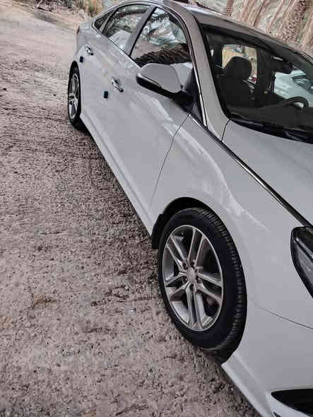 سلام عليكم سوناتا خليجي البيع مديل ٢٠١٨  رقم كربلاء سياره مكفوله عفاله عامه من الضربه والصبغ والفتح التبديل سياره ستخدام شخصي سبير الشركه مانازل  السعر ١٨٣   رقم صاحب السياره  ***********
