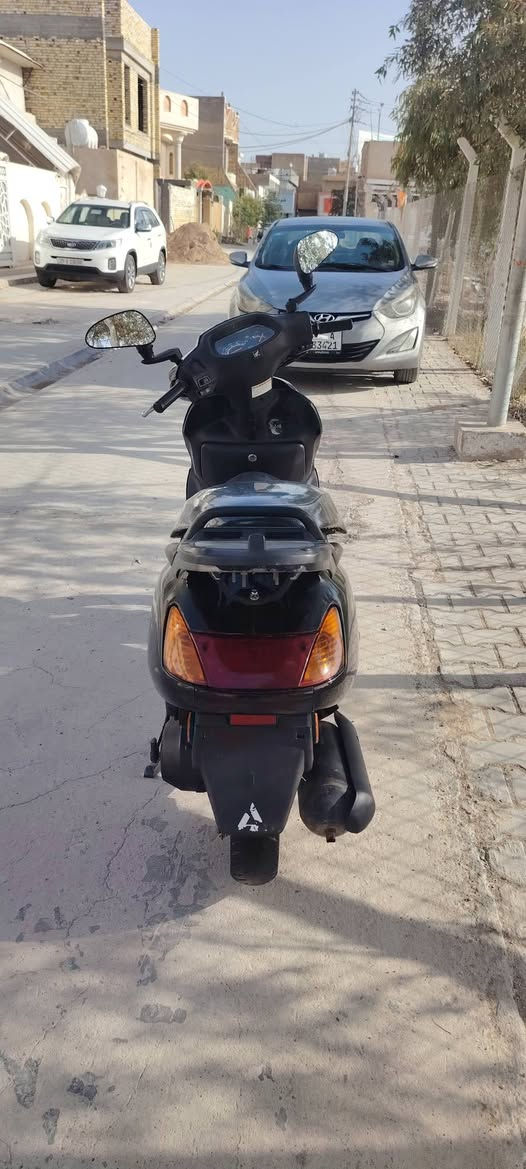 سلام عليكم
. 
دراجه سبيسي يباني 🇯🇵
. 
كابريتر اصلي. 
. 
صاانصه اصلي 
. هندر سلف شغالات. 
. 
كرهبيات كله شغاله. 
. 
قفل ستيرن قفل جنطة  شغالت. 
بريكات شغالت بل مكان. 
. 
دبلات اصليه وهم شغالت. 
كفرات ابو لختم اصلي. 
. 
سوادات كله اصليه 
﷼. 
***********: مكان كوت شارع الزهراء
