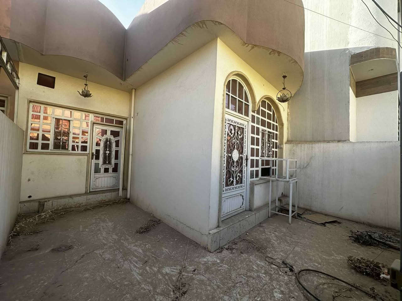 بيت للبيع حي الاخاء طابق واحد ١٥٠ متر واجهه ٦
السعر ١٥٠
للاستسفار الاتصال واتس اب 
***********
