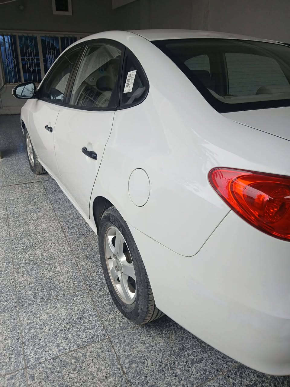 النترا ٢٠١١ مكينة ١٦٠٠ دكشن عالي  فتحه اشاره بالمري ٥ويل كب ماشيه ١٣١ رقم بغداد دولي بااسمي بيها جاملغ امامي صبغ اثر شخط فقط السياره الباقي كفاله جديده بمعنى الكلمه  السعر ١٣٣ وبيها مجال بسيط مكاني الاسكندريه***********
