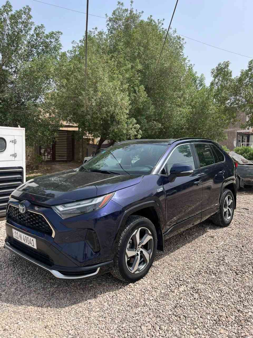 � للبيع Toyota RAV4 SE موديل 2023 🚘
✨ لون نيلي مميز
✔️ فئة SE
✔️ تخم تايرات جديد
✔️ تبريد ثلج
✔️ رقم بغداد
✔️ سيارة نظيفة جداً ومعتنى بها
✔️ جاهزة للاستخدام والسفر بدون أي مصروف
✔️سياره بلكن / وارد امريكي 

📍 موقع السيارة: بابل - المسيب

السيارة بحالة ممتازة، والفحص بأي مكان على حساب المشتري، يتفضل بالتواصل.

📞 للاستفسار على الخاص أو الاتصال.

***********

السعر: 230$
فرصة لمن يبحث عن سيارة حديثة، نظيفة، ومواصفات مميزة. والله يبارك لصاحب النصيب. 🌹🚙
