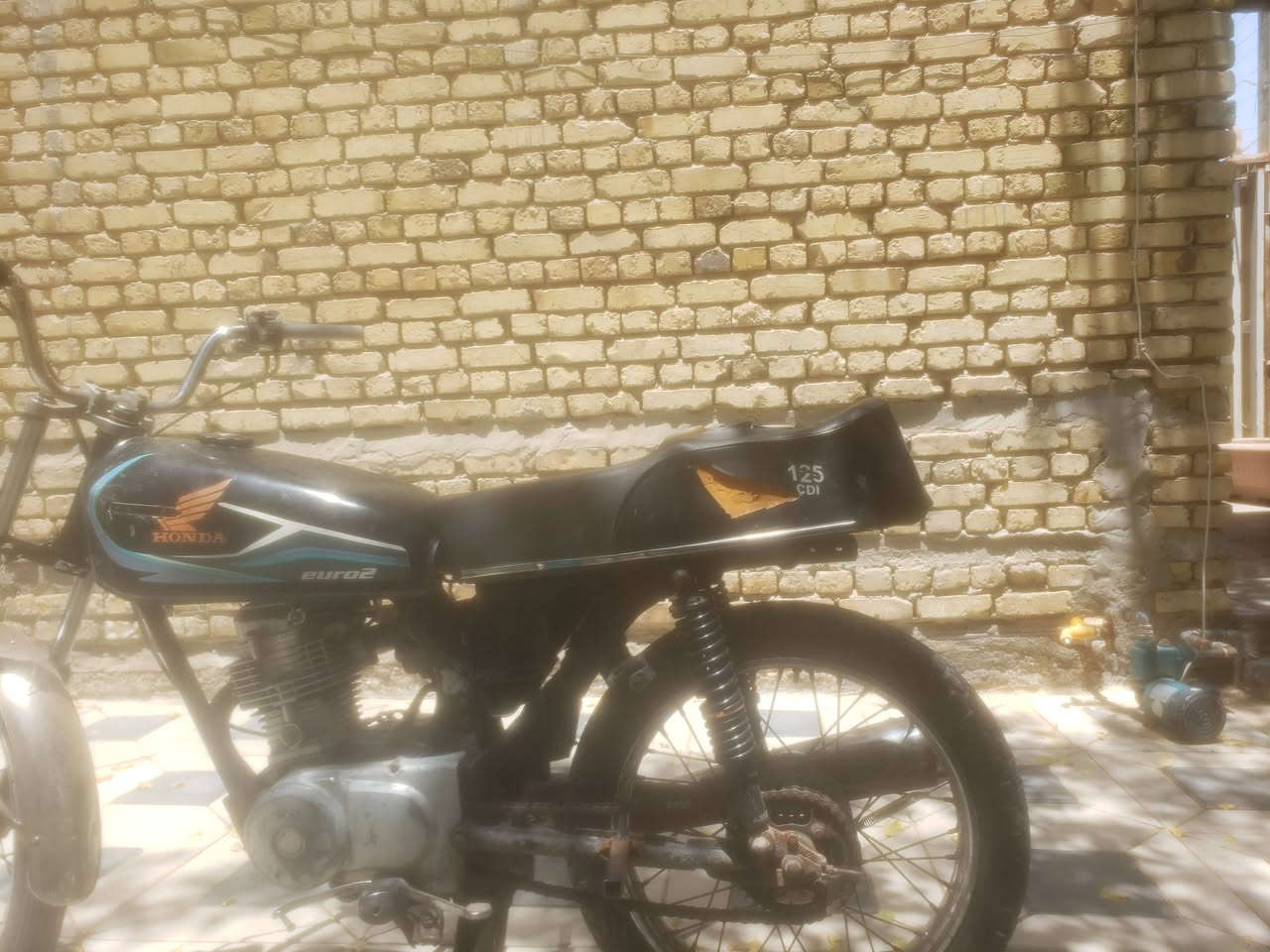 دراجه نامه كلك للبيع ب230الف مكان ناصريه مركز ***********

