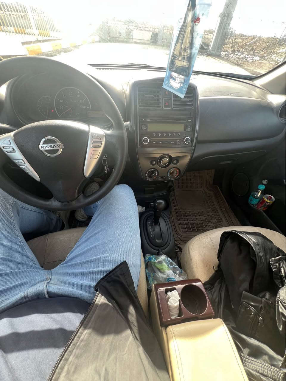 نيسان ڤيرسا 2018 رقم بابل راعيها بالبصره مشروع وطني تحويل. السياره جاهزه تخم تاير حداديه تبريد كلشي بيها شغال. بيها 3 قطع. سعرها 85 
رقم الهاتف 
*********** البصرة, العراق
