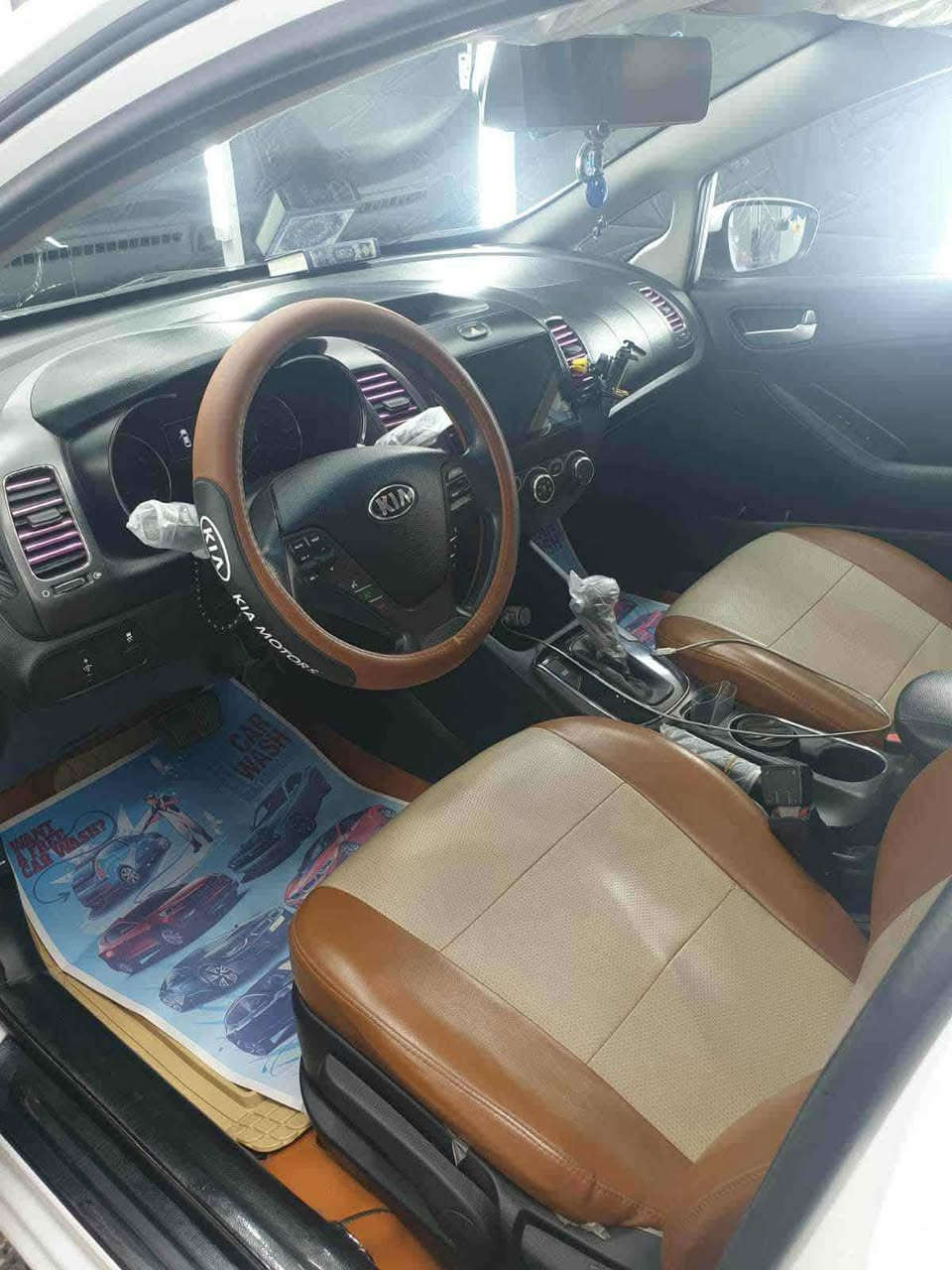 سلام عليكم فورتي البيع موديل 2018
فول نضافه سياره كامله عليه اخر حبايه صور الحادث داخل المنشور بسمي بغداد رقم نكليزي لاستفسار تصل ***********
