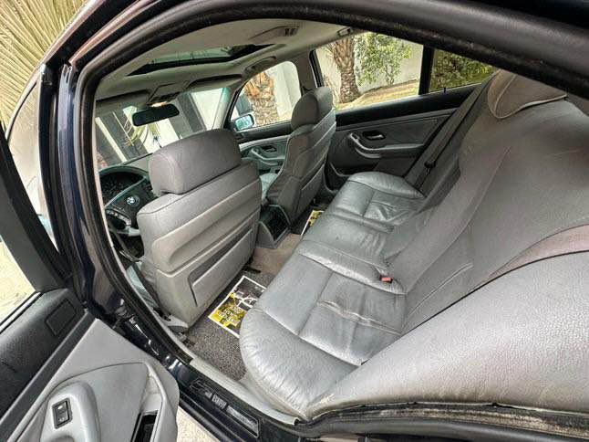 سلام عليك 
لبيع بي ام صقر525 كير مكينه بيه 530 موديل 2002 سياره فول بدون اي نقص كير مكينه بشرط شلعه بيه طياره كشنات جلد كهربائي سياره بيه حساسات سلايت ويل بيه M سياره ابرمجه يعني امزوده سرعه صدر امامي خلفي ابشرط كهربائيات كله شغال بدون اي عيب بيه فلاشر ترحيب لايتات انطيك سياره ترايه 240 امشيي وين متريد ملاحظه بيه ضربه خفيف من بجم بيه روس شاصي مو كامل يعني بعد مكفوله سياره اني امكلف بنشر اي شي استفسار  *********** هاي رقم كركوك, العراق
