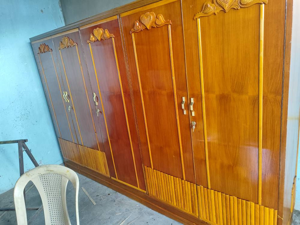 قنصور خمس أبواب نضيف حيل السعر 175 الرفاعي 
*********** موصل, نينوى
