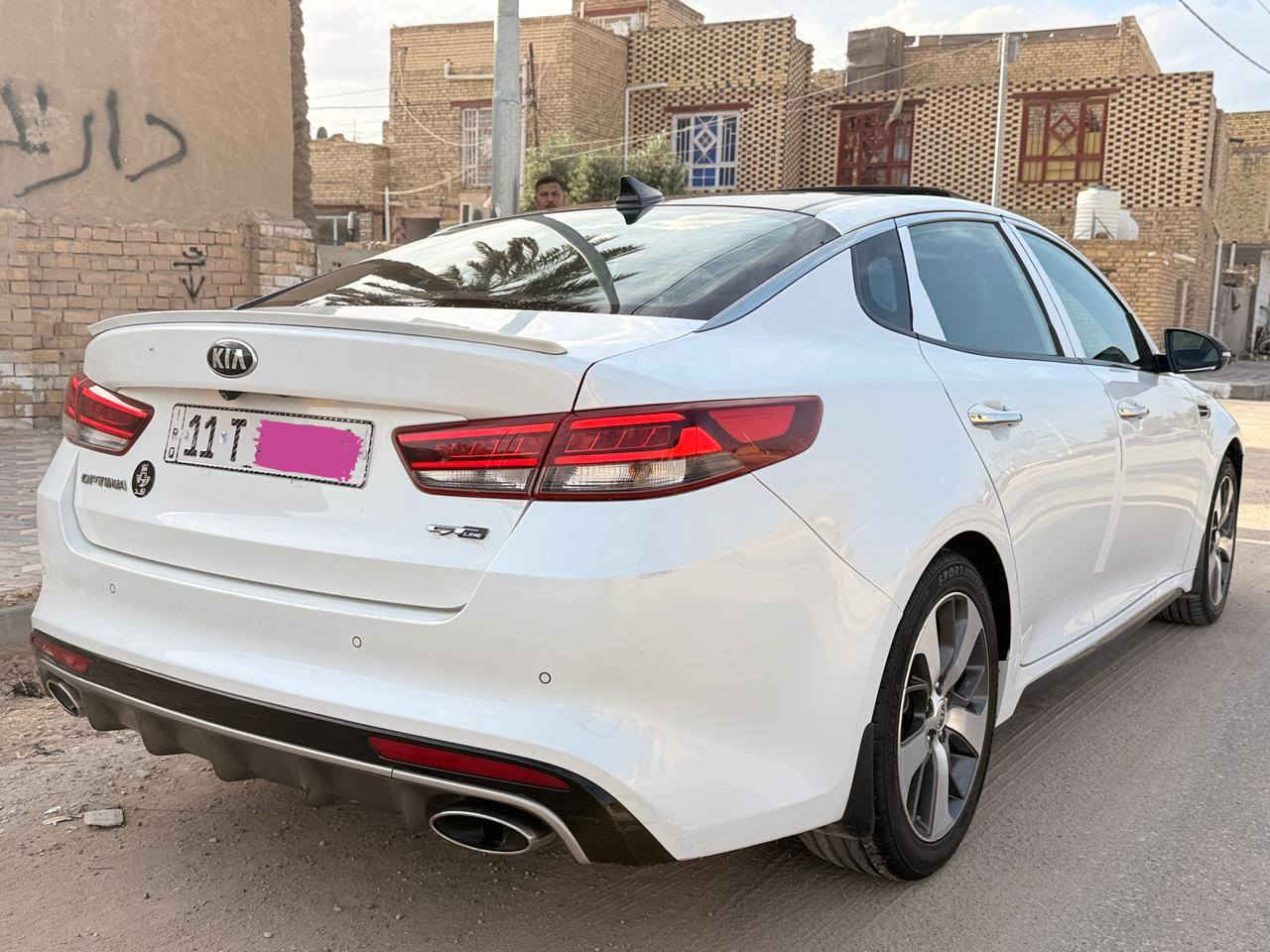 عمي وين اليدور جديد
اوبتيما 16 خليجي جيتي لاين يعني فول الفول ماكو داعي اذكر مواصفاتها كلهن بيها كفاله عامه ورقم بغداد بأسمي مكينه GDI 2400 والسعر 168 ومكانها بالشطره وهذا رقمي

 ***********

***********
