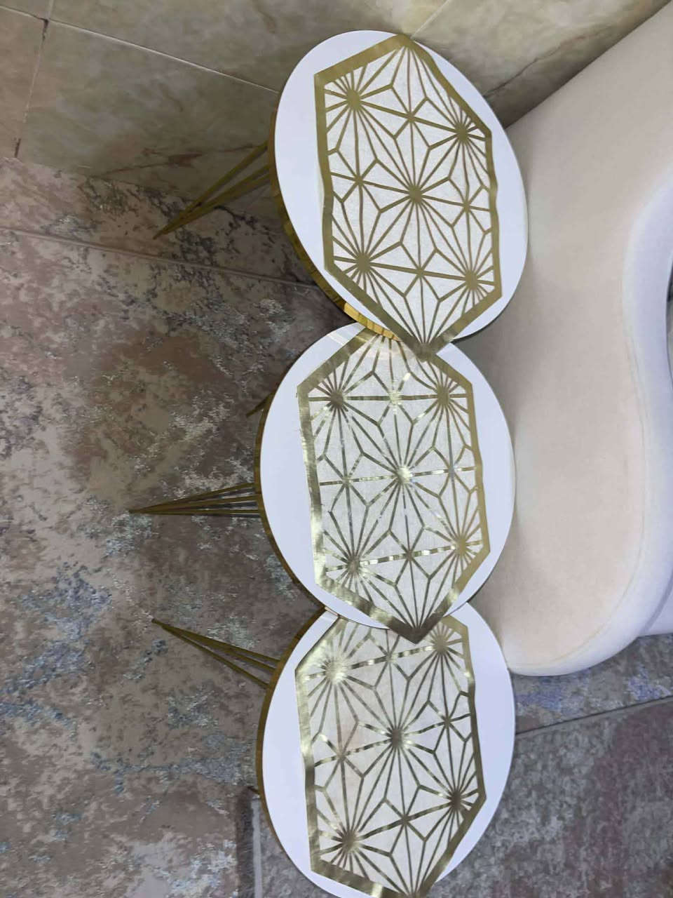 ‎ئەم تاقمە قەنەفە شازە بەردەستە دوو جار بەکارنەهاتووە  لەگەڵ تەپڵەکەکانیاندا.‎ حلبجة, السليمانية


**إذا كنت صاحب هذا الإعلان وتريد حذفه لأي سبب، رجاءا أرسل رسالة إلى الدعم الفني**