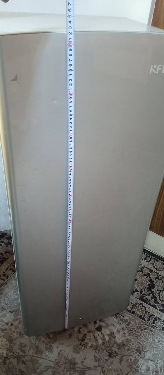 السلام عليكم
ثلاجه للبيع السعر ٧٥ الف
***********
